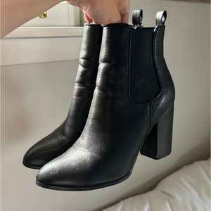 Billini ankle boots size 8